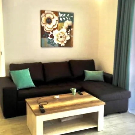 New Near The In Apartman Playa Paraiso