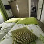 New Near The In Apartamento